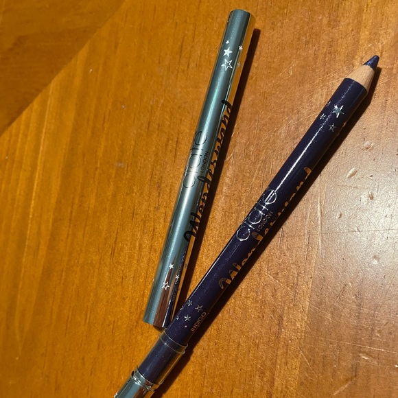 Ciate Wonderland Gel Kohl Eyeliner - Picture 5 of 13